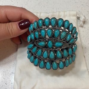 Turquoise and Silver Cuff Bracelet. Native American Indian inspired